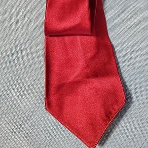 🌟 3 for $15 Deal! 🌟R. W. Forsyth 100% silk maroon tie